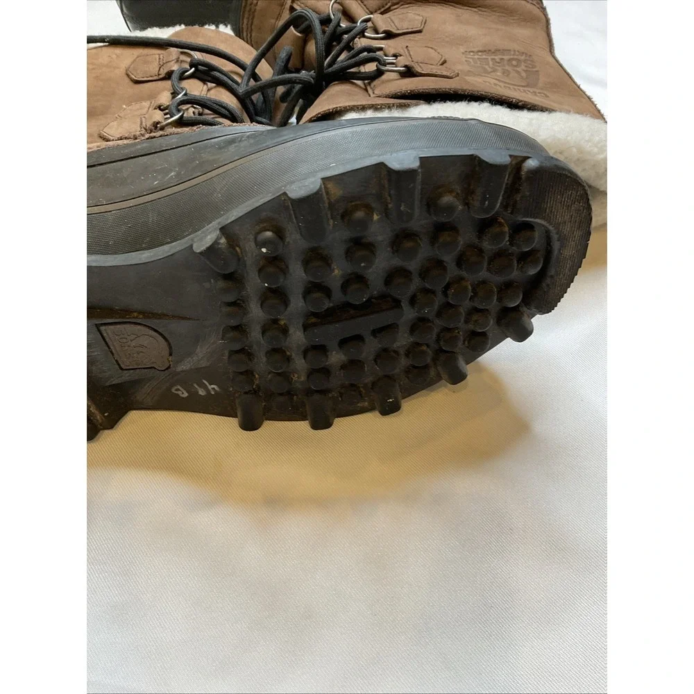 SOREL Caribou Waterproof Lined Boots Men's Size 11 Outdoor Gorpcore